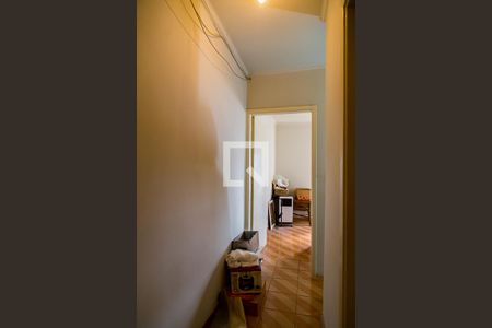 Casa à venda com 100m², 2 quartos e 1 vagaCorredor