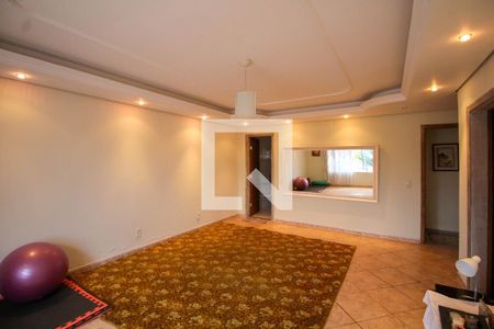 Casa para alugar com 700m², 9 quartos e 5 vagasPiso 2 - Suíte