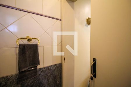 Casa para alugar com 700m², 9 quartos e 5 vagasPiso 1 - Lavabo