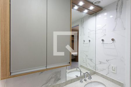 Banheiro de kitnet/studio para alugar com 1 quarto, 24m² em Tatuapé, São Paulo