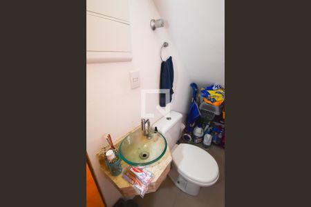 Casa de condomínio à venda com 60m², 2 quartos e 1 vaga Casa de condomínio à venda com 60m², 2 quartos e 1 vagaLavabo