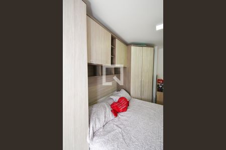 Suíte 1 de casa de condomínio à venda com 2 quartos, 60m² em Vila Nilo, São Paulo