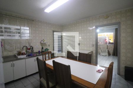 Casa à venda com 235m², 5 quartos e 1 vagaCozinha 2
