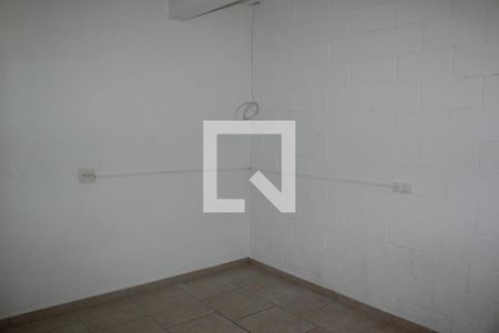 Quarto de casa para alugar com 1 quarto, 30m² em Vila Erna, São Paulo