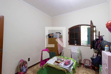 Casa à venda com 300m², 5 quartos e 7 vagas Casa à venda com 300m², 5 quartos e 7 vagasEscritório