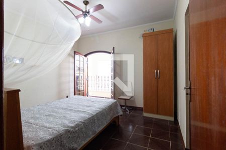 Casa à venda com 300m², 5 quartos e 7 vagas Casa à venda com 300m², 5 quartos e 7 vagasSuíte 3