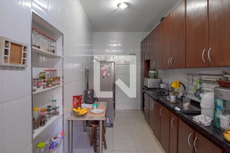 Casa à venda com 160m², 3 quartos e 2 vagasCozinha