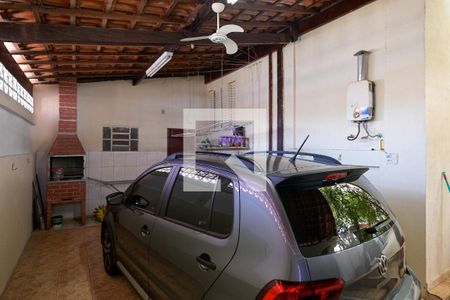 Casa à venda com 160m², 3 quartos e 2 vagasGaragem