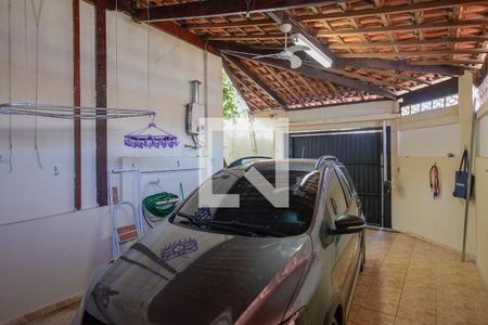 Casa à venda com 160m², 3 quartos e 2 vagasGaragem