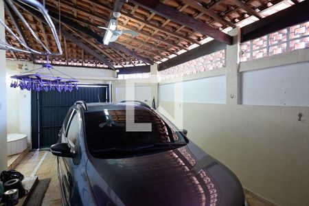 Casa à venda com 160m², 3 quartos e 2 vagasGaragem