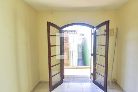 Quarto 1 de casa para alugar com 2 quartos, 60m² em Chácara Mafalda, São Paulo