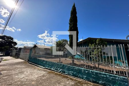 Casa à venda com 180m², 2 quartos e 2 vagasFachada