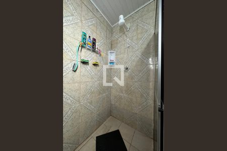 Casa à venda com 180m², 2 quartos e 2 vagasBanheiro