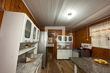 Casa à venda com 180m², 2 quartos e 2 vagasCozinha