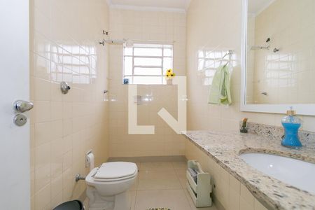 Casa para alugar com 120m², 2 quartos e 2 vagasBanheiro