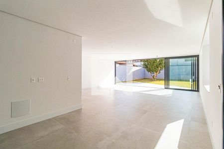 Sala de casa de condomínio à venda com 4 quartos, 385m² em Butantã, São Paulo