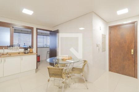 Apartamento à venda com 290m², 3 quartos e 2 vagasCozinha