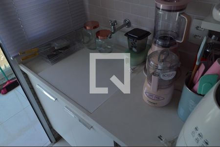 Apartamento à venda com 58m², 2 quartos e 1 vagaÁrea de Serviço