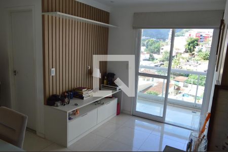 Apartamento à venda com 58m², 2 quartos e 1 vagaSala
