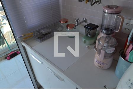 Apartamento à venda com 58m², 2 quartos e 1 vagaÁrea de Serviço