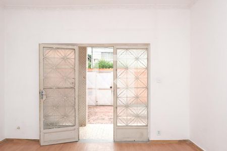 Sala de casa para alugar com 3 quartos, 99m² em Juscelino, Mesquita