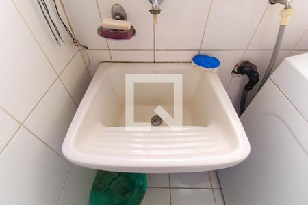 Apartamento à venda com 79m², 3 quartos e 2 vagas Apartamento à venda com 79m², 3 quartos e 2 vagasÁrea de Serviço