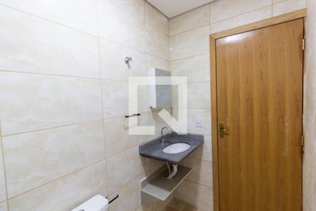 Apartamento para alugar com 52m², 2 quartos e sem vagaBanheiro
