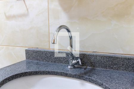 Apartamento para alugar com 52m², 2 quartos e sem vagaBanheiro - torneira