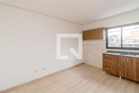 Sala/Cozinha de apartamento para alugar com 1 quarto, 35m² em Vila Paranagua, São Paulo