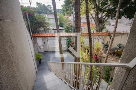 Casa à venda com 210m², 4 quartos e 5 vagasescada entrada