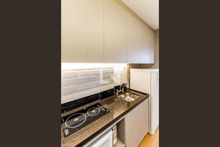 Studio para alugar com 19m², 1 quarto e sem vaga Studio para alugar com 19m², 1 quarto e sem vagaCozinha