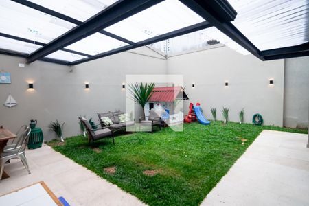 Casa para alugar com 210m², 4 quartos e 2 vagasÁrea Externa