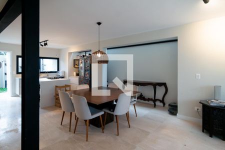 Sala de casa para alugar com 4 quartos, 210m² em Brooklin Paulista, São Paulo