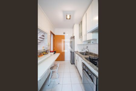 Apartamento à venda com 98m², 3 quartos e 3 vagasCozinha