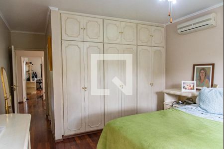 Casa à venda com 700m², 4 quartos e 5 vagasSuíte 3