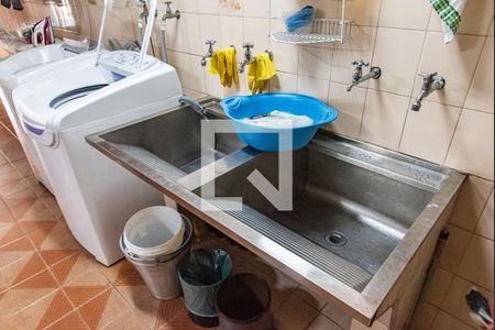 Casa à venda com 700m², 4 quartos e 5 vagasLavanderia