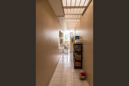 Casa à venda com 700m², 4 quartos e 5 vagasCorredor