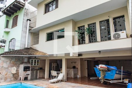 Casa à venda com 700m², 4 quartos e 5 vagasPiscina