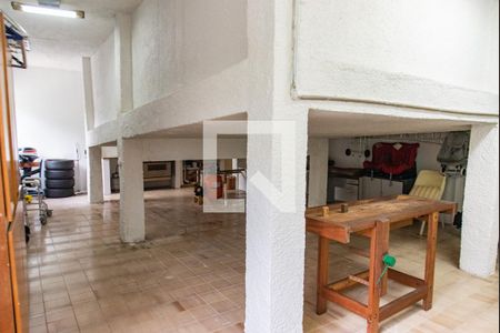 Casa à venda com 700m², 4 quartos e 5 vagasSala bomba piscina