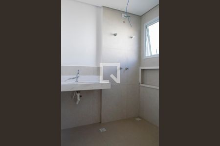 Casa à venda com 180m², 3 quartos e 2 vagasBanheiro quarto 3