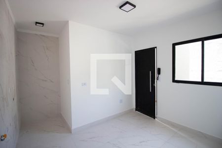 Sala-Cozinha de kitnet/studio para alugar com 2 quartos, 30m² em Vila Campanela, São Paulo