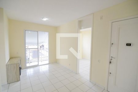 Sala de apartamento à venda com 3 quartos, 58m² em Benfica, Rio de Janeiro