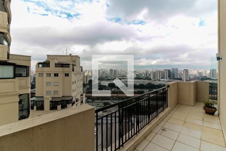 Apartamento à venda com 150m², 3 quartos e 3 vagasVaranda da Sala