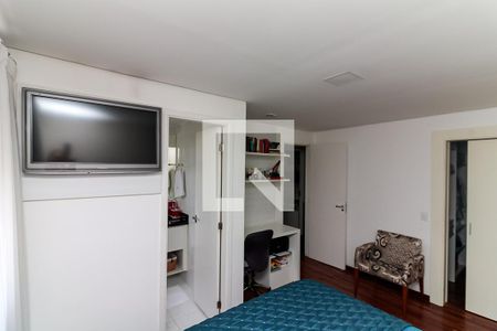 Apartamento à venda com 150m², 3 quartos e 3 vagasSuíte 1