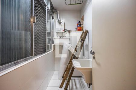 Apartamento à venda com 147m², 2 quartos e 1 vagaÁrea de Serviço