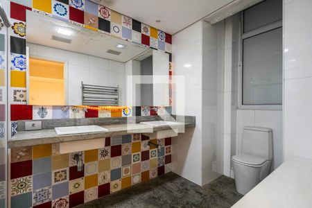 Apartamento à venda com 147m², 2 quartos e 1 vagaBanheiro da Suíte