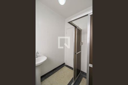 Casa à venda com 170m², 2 quartos e 2 vagas Casa à venda com 170m², 2 quartos e 2 vagasBanheiro