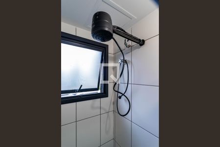 Banheiro de kitnet/studio para alugar com 1 quarto, 26m² em Jardim Panorama, São Paulo