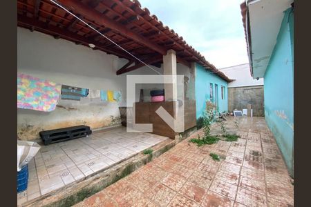 Casa para alugar com 180m², 4 quartos e sem vagaQuintal