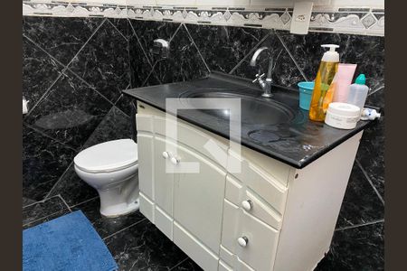 Casa para alugar com 180m², 4 quartos e sem vagaBanheiro da Suíte